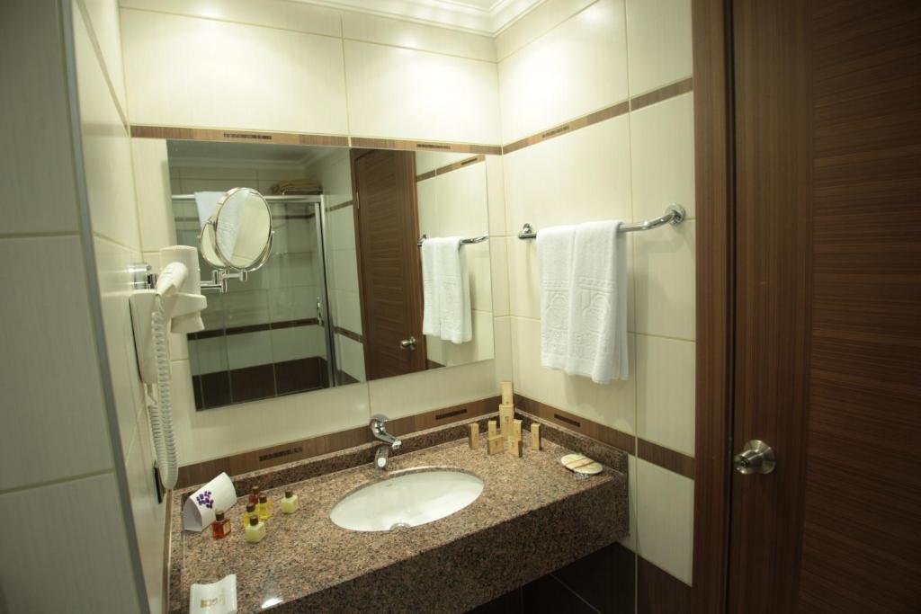 Buyuk Osmaniye Hotel Szoba fotó